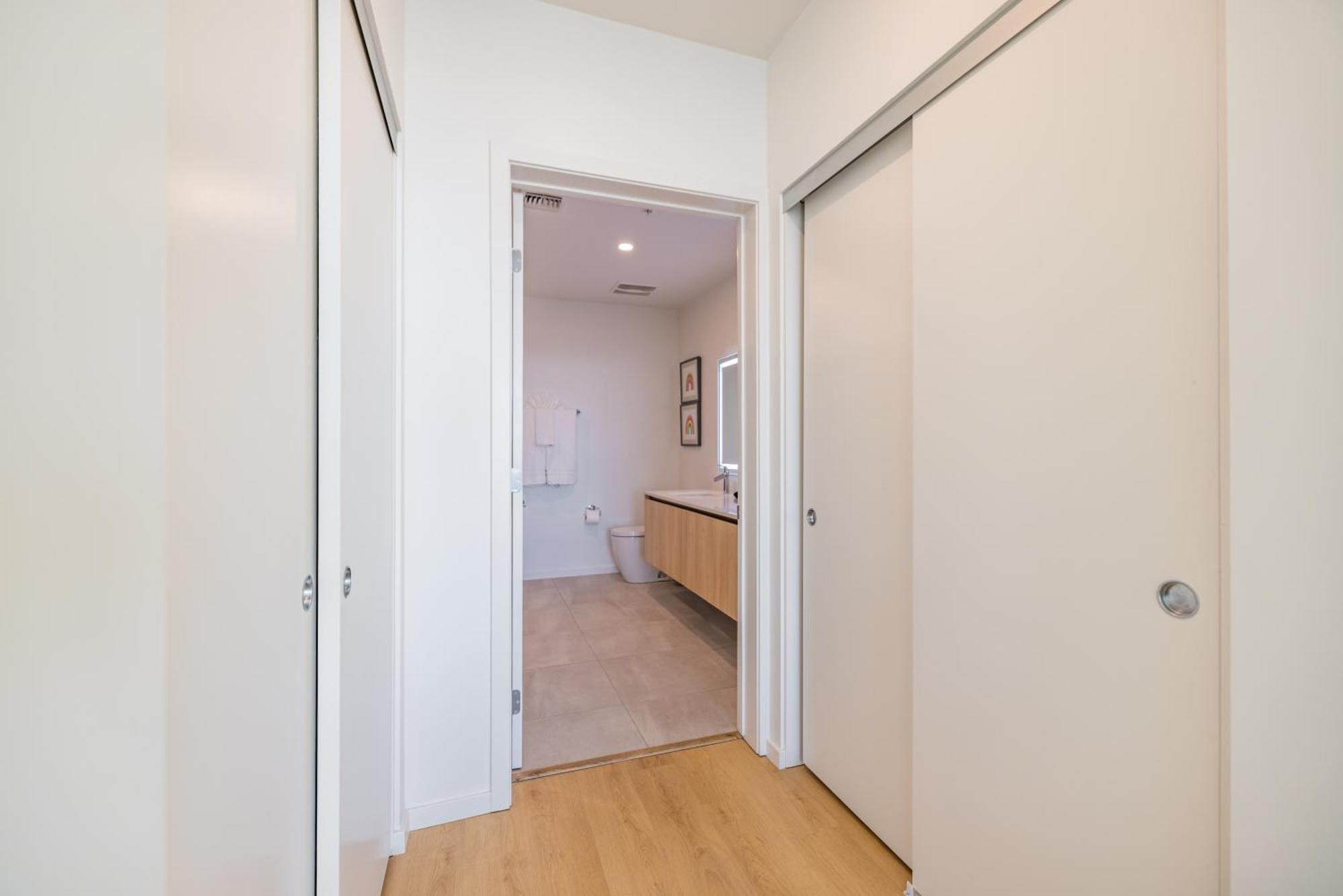 @ Marbella Lane - Penthouse W/ City & Ocean Views ลองบีช ภายนอก รูปภาพ
