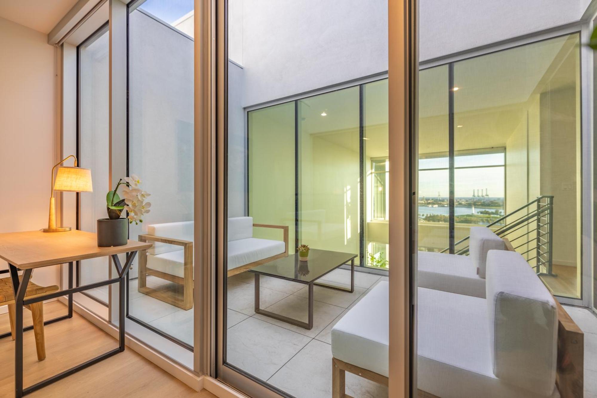 @ Marbella Lane - Penthouse W/ City & Ocean Views ลองบีช ภายนอก รูปภาพ